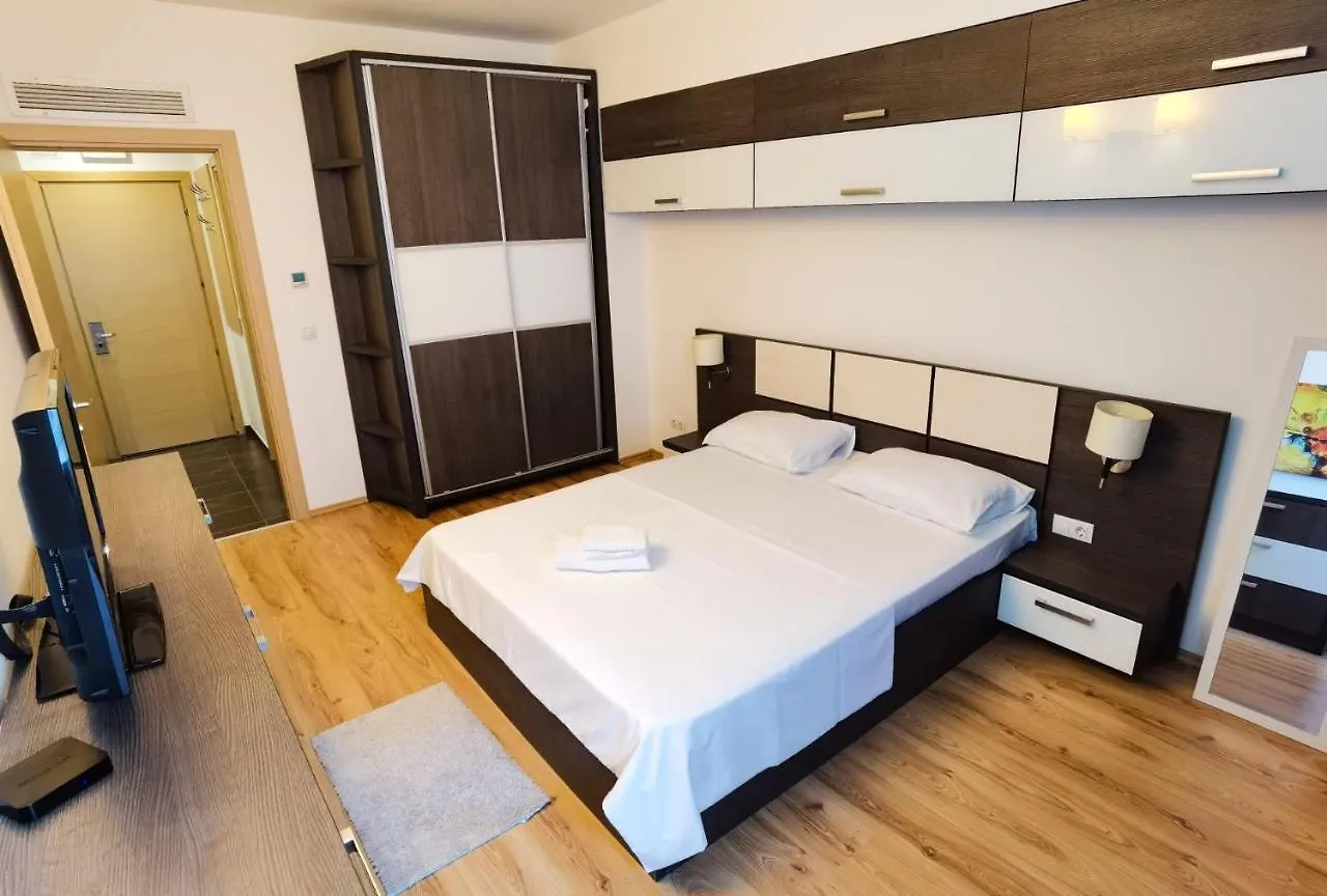 Easystay Flats Бухарест Апартаменты